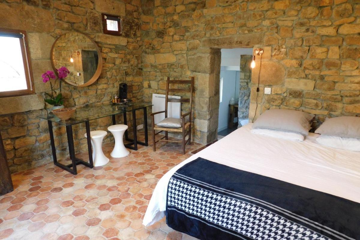 Chambre D'Hotes Les Cerisiers Vesseaux 外观 照片