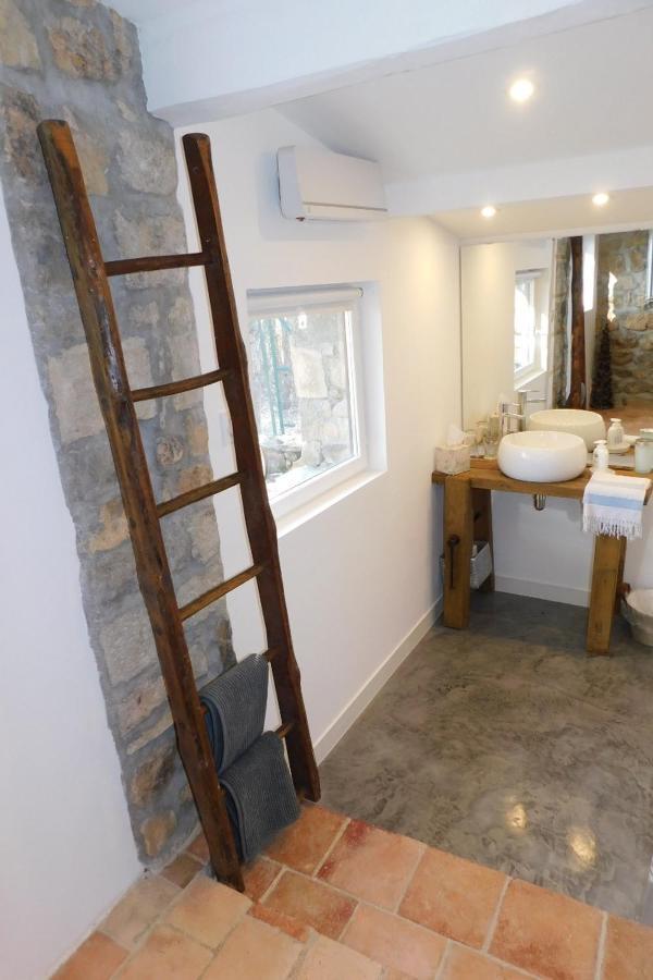 Chambre D'Hotes Les Cerisiers Vesseaux 外观 照片